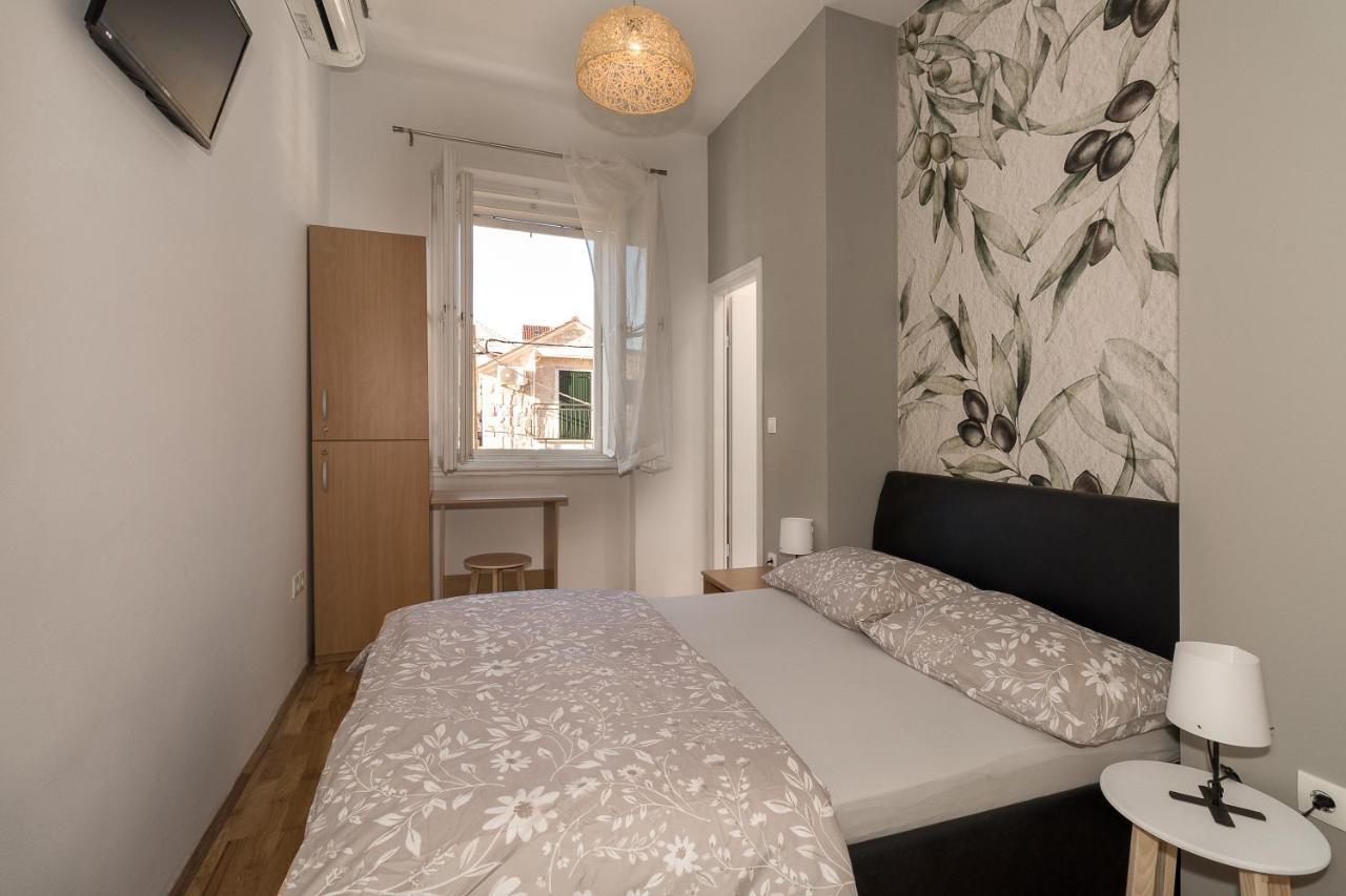 Hostel Split Backpackers Екстер'єр фото