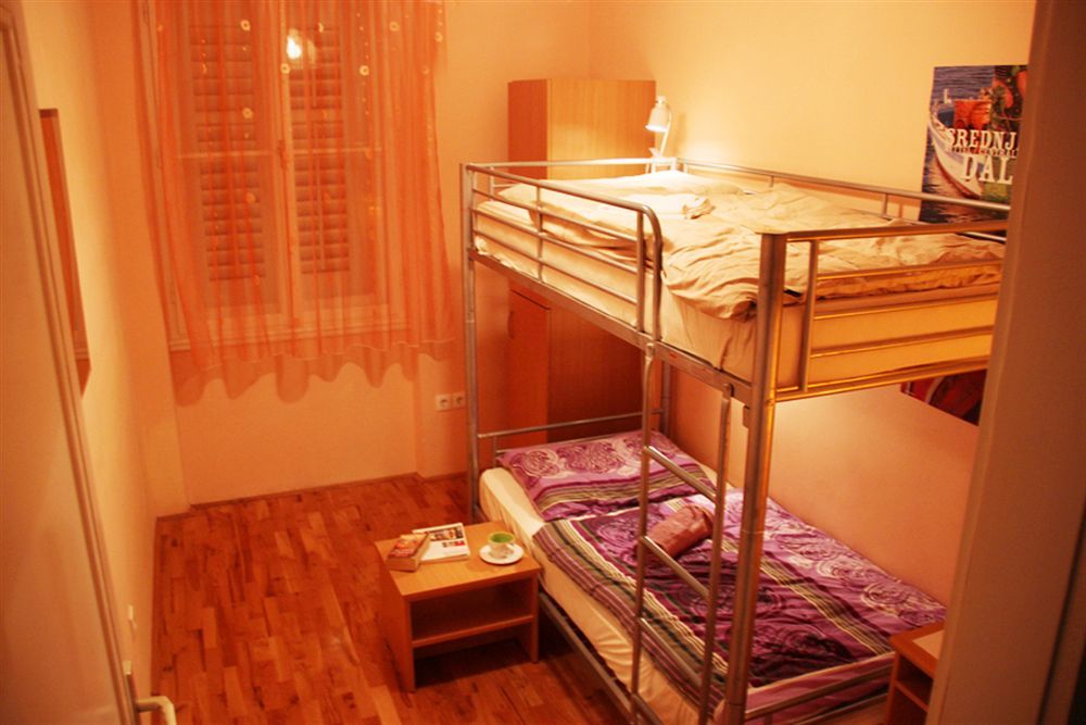 Hostel Split Backpackers Екстер'єр фото