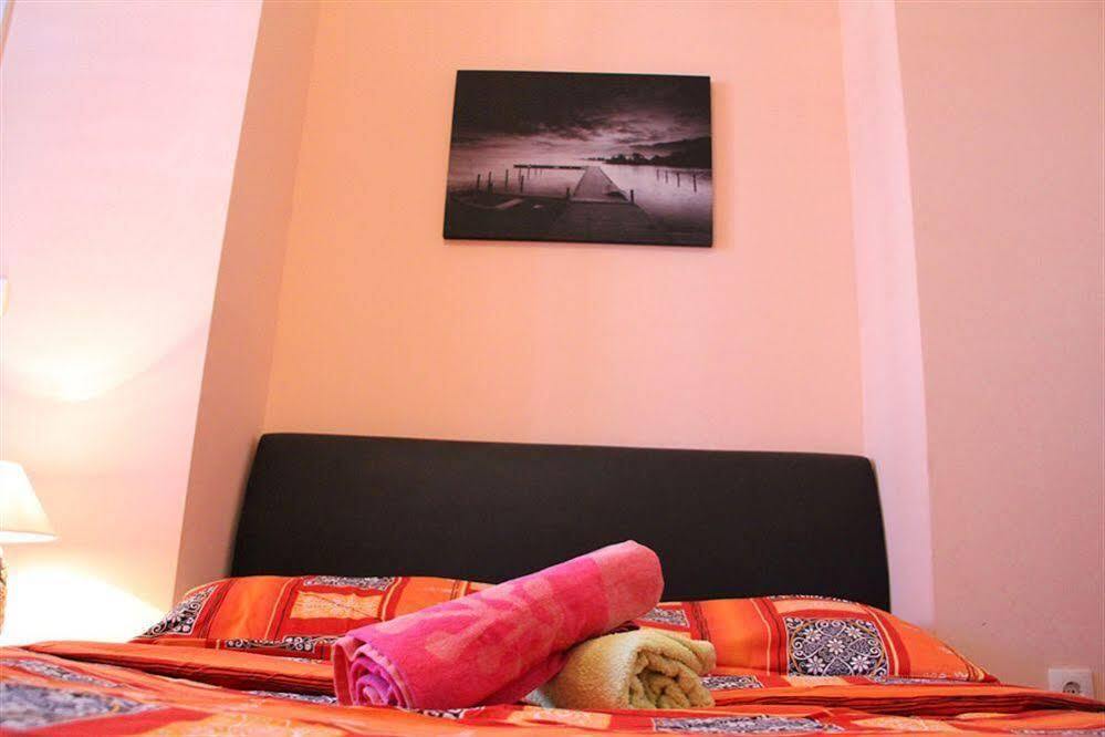 Hostel Split Backpackers Екстер'єр фото